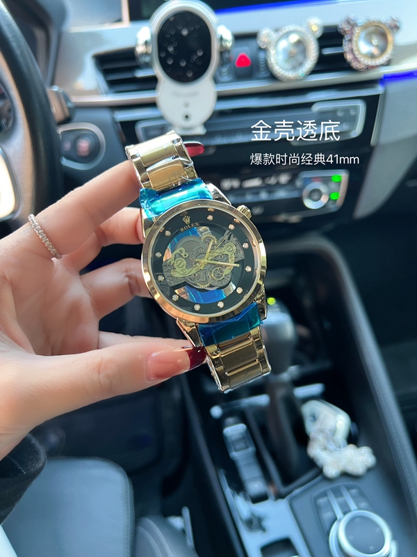 ブランド時計背面デザイン